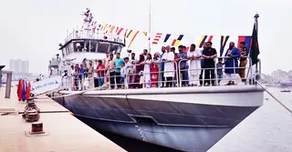 স্বাধীনতা দিবস উপলক্ষে সর্বসাধারণের জন্য উন্মুক্ত নৌবাহিনীর কয়েকটি জাহাজ